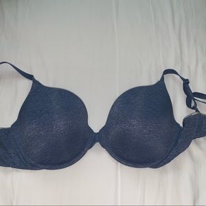 Victoria's Secret Bra (Size 34DD)